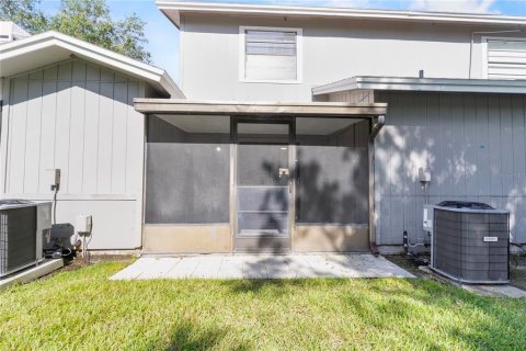 Adosado en alquiler en Tampa, Florida, 2 dormitorios, 110.37 m2 № 1857936 - foto 20