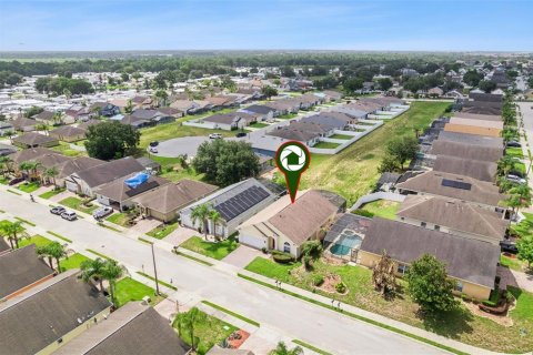 House in Davenport, Florida 4 bedrooms, 171.31 sq.m. № 2236539 - photo 29