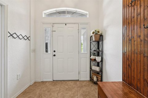 House in Spring Hill, Florida 4 bedrooms, 279.54 sq.m. № 1801288 - photo 8