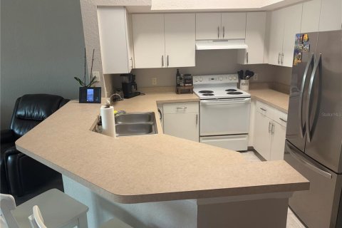 Купить кондоминиум в Сарасота, Флорида 4 комнаты, 88.16м2, № 2236149 - фото 3