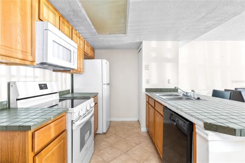 Купить кондоминиум в Киссимми, Флорида 4 комнаты, 119.57м2, № 1723529 - фото 5