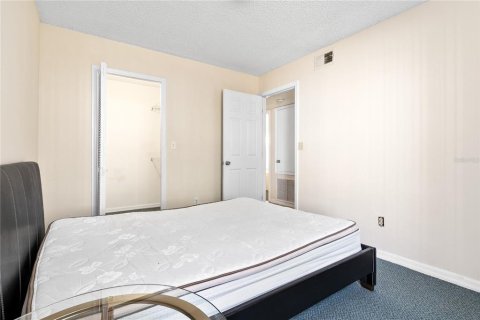 Купить кондоминиум в Киссимми, Флорида 4 комнаты, 119.57м2, № 1723529 - фото 11