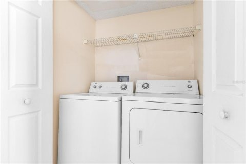 Купить кондоминиум в Киссимми, Флорида 4 комнаты, 119.57м2, № 1723529 - фото 14