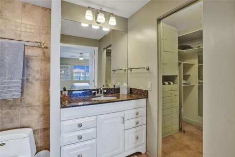 Condo in Fort Lauderdale, Florida, 1 bedroom  № 1865645 - photo 14