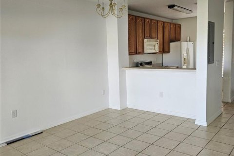Adosado en venta en Davenport, Florida, 2 dormitorios, 91.79 m2 № 1736508 - foto 12