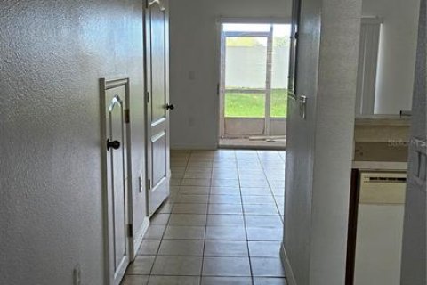 Adosado en venta en Davenport, Florida, 2 dormitorios, 91.79 m2 № 1736508 - foto 2