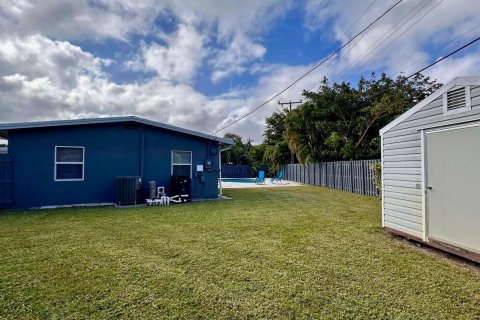 House in Wilton Manors, Florida 5 bedrooms, 164.9 sq.m. № 2083214 - photo 11