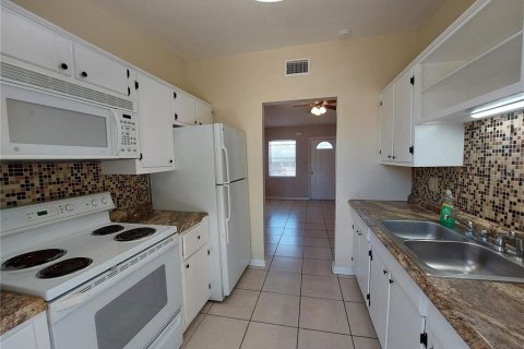 Villa ou maison à louer à Port Charlotte, Floride: 2 chambres, 71.35 m2 № 2437190 - photo 19