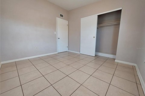 Villa ou maison à louer à Port Charlotte, Floride: 2 chambres, 71.35 m2 № 2437190 - photo 25
