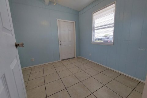 Villa ou maison à louer à Port Charlotte, Floride: 2 chambres, 71.35 m2 № 2437190 - photo 29