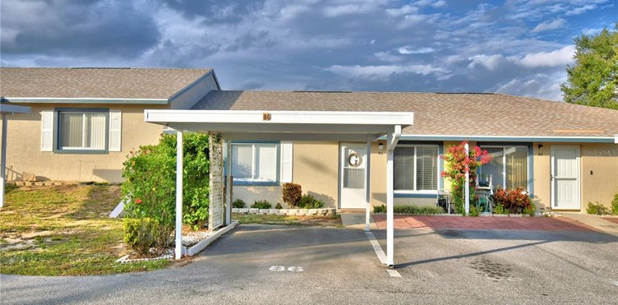 Condominio en Winter Haven, Florida, 2 dormitorios  № 1915521