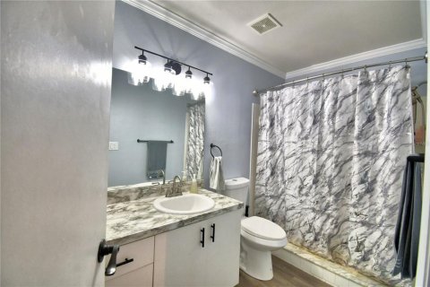 Condominio en venta en Winter Haven, Florida, 2 dormitorios, 99.68 m2 № 1915521 - foto 20