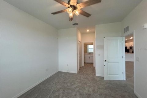 Condo in Venice, Florida, 2 bedrooms in WELLEN PARK  № 1884788 - photo 17