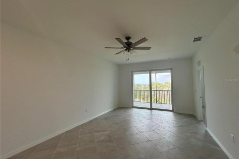 Condo in Venice, Florida, 2 bedrooms in WELLEN PARK  № 1884788 - photo 16