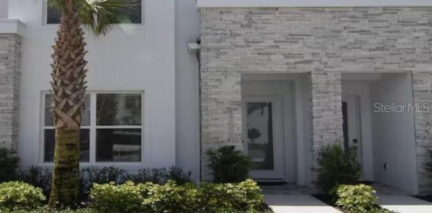 Adosado en Clermont, Florida 4 dormitorios, 172.24 m2 № 1756992