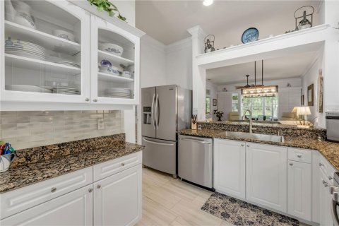House in Ormond Beach, Florida 3 bedrooms, 156.45 sq.m. № 1784875 - photo 6
