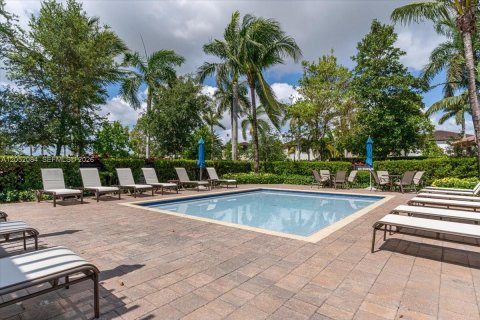 Touwnhouse à vendre à Homestead, Floride: 3 chambres, 173.73 m2 № 2260561 - photo 25