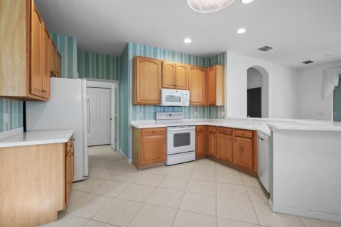 Condo in Sun City Center, Florida, 3 bedrooms  № 1842092 - photo 25