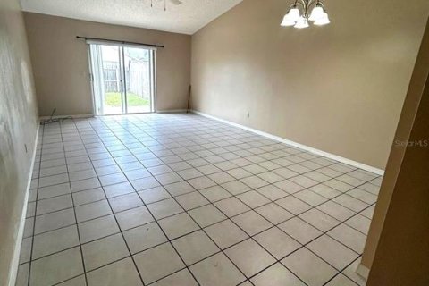 Villa ou maison à louer à Kissimmee, Floride: 3 chambres, 123.37 m2 № 1901719 - photo 4