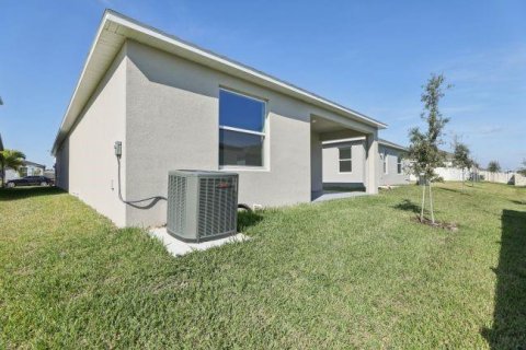 Villa ou maison à vendre à Ocala, Floride: 3 chambres, 156.08 m2 № 2404727 - photo 11
