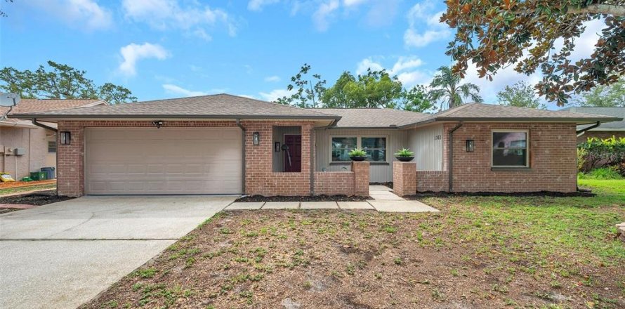 House in Tarpon Springs, Florida 2 bedrooms, 136.01 sq.m. № 1796839