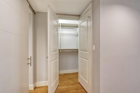Condominio en alquiler en Sarasota, Florida, 2 dormitorios, 124.12 m2 № 1420722 - foto 26