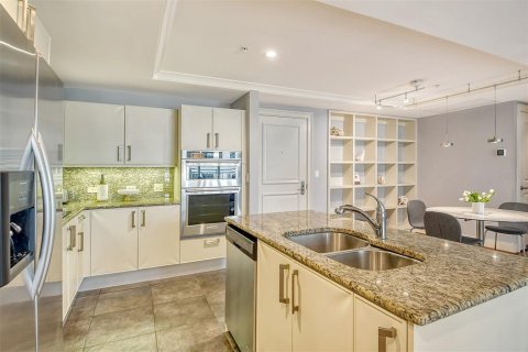 Condominio en alquiler en Sarasota, Florida, 2 dormitorios, 124.12 m2 № 1420722 - foto 18