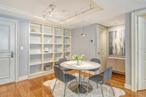 Condominio en alquiler en Sarasota, Florida, 2 dormitorios, 124.12 m2 № 1420722 - foto 20