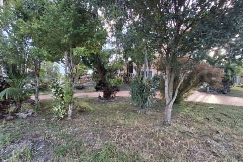 Casa en venta en Miramar, Florida, 4 dormitorios, 186.36 m2 № 1968654 - foto 16