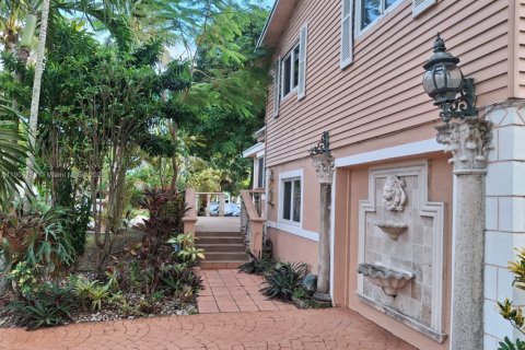 Casa en venta en Miramar, Florida, 4 dormitorios, 186.36 m2 № 1968654 - foto 3