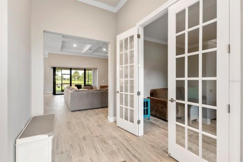 House in Sarasota, Florida 3 bedrooms, 231.23 sq.m. № 1533731 - photo 5