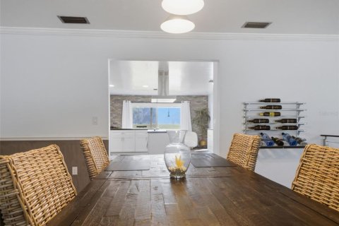 Villa ou maison à vendre à Gainesville, Floride: 3 chambres, 383.5 m2 № 2094318 - photo 11