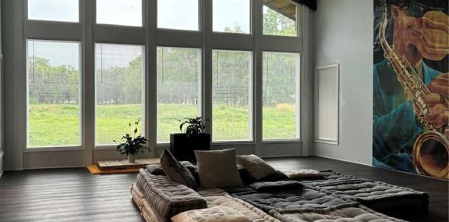 Villa ou maison à Gainesville, Floride 3 chambres, 383.5 m2 № 2094318