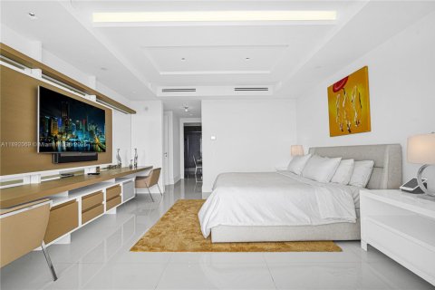 Купить кондоминиум в Бэл-Харбор, Флорида 4 спальни, 330.36м2, № 2021725 - фото 26