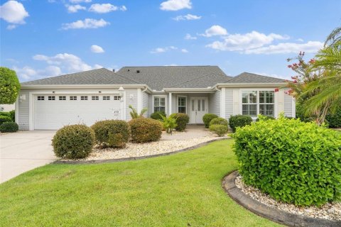 House in The Villages, Florida 3 bedrooms, 175.31 sq.m. № 2314667