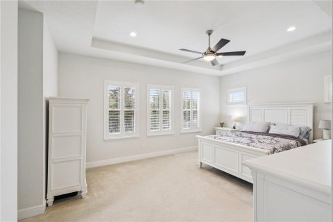 House in LAKESHORE in Winter Garden, Florida 4 bedrooms, 257.15 sq.m. № 2211045 - photo 22