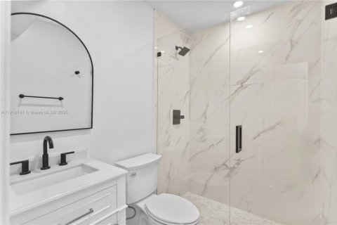 Villa ou maison à vendre à Miami Gardens, Floride: 5 chambres, 133.04 m2 № 1969242 - photo 19