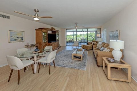 Condo in Punta Gorda, Florida, 2 bedrooms  № 2393673 - photo 7