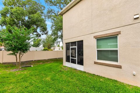 Townhouse in Tampa, Florida 3 bedrooms, 172.05 sq.m. № 2259562 - photo 27