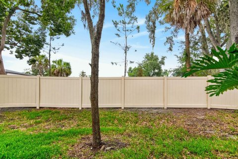 Townhouse in Tampa, Florida 3 bedrooms, 172.05 sq.m. № 2259562 - photo 30
