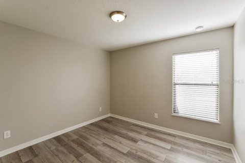 Villa ou maison à louer à Tavares, Floride: 3 chambres, 178.56 m2 № 2092038 - photo 12