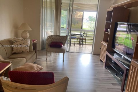 Купить кондоминиум в Санрайз, Флорида 1 спальня, 69.68м2, № 1958541 - фото 17