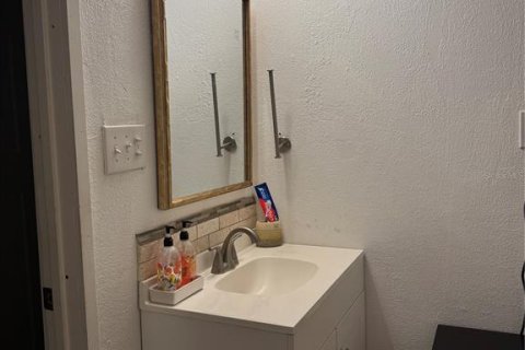 Duplex à vendre à Jacksonville, Floride: 4 chambres, 173.17 m2 № 2399320 - photo 4