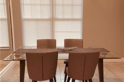 Copropriété à vendre à Coral Springs, Floride: 2 chambres, 98.85 m2 № 2084575 - photo 11