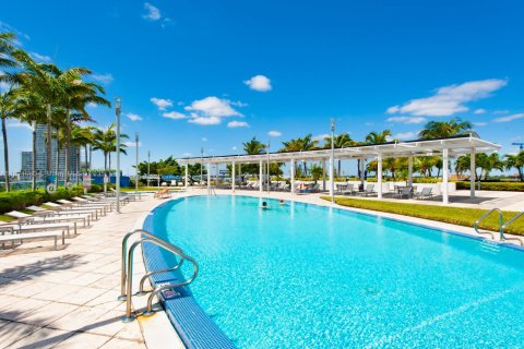 Condo in Miami, Florida, 2 bedrooms  № 1929129 - photo 28