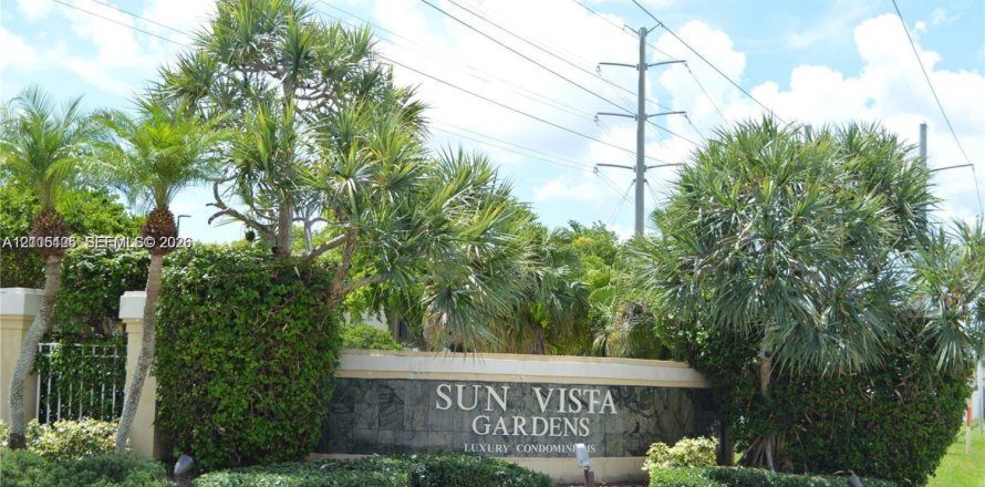Condo à Tamarac, Floride, 2 chambres  № 2414850