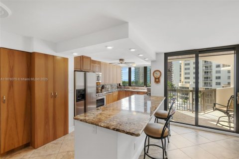 Condominio en venta en Pompano Beach, Florida, 2 dormitorios, 142.14 m2 № 2034354 - foto 6