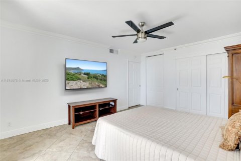 Condominio en venta en Pompano Beach, Florida, 2 dormitorios, 142.14 m2 № 2034354 - foto 23