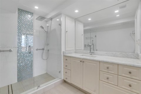 Condominio en venta en Pompano Beach, Florida, 2 dormitorios, 142.14 m2 № 2034354 - foto 22