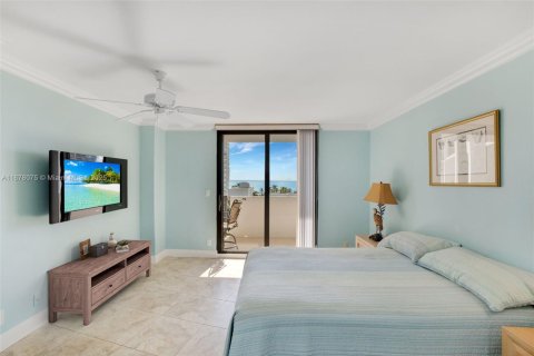 Condominio en venta en Pompano Beach, Florida, 2 dormitorios, 142.14 m2 № 2034354 - foto 17
